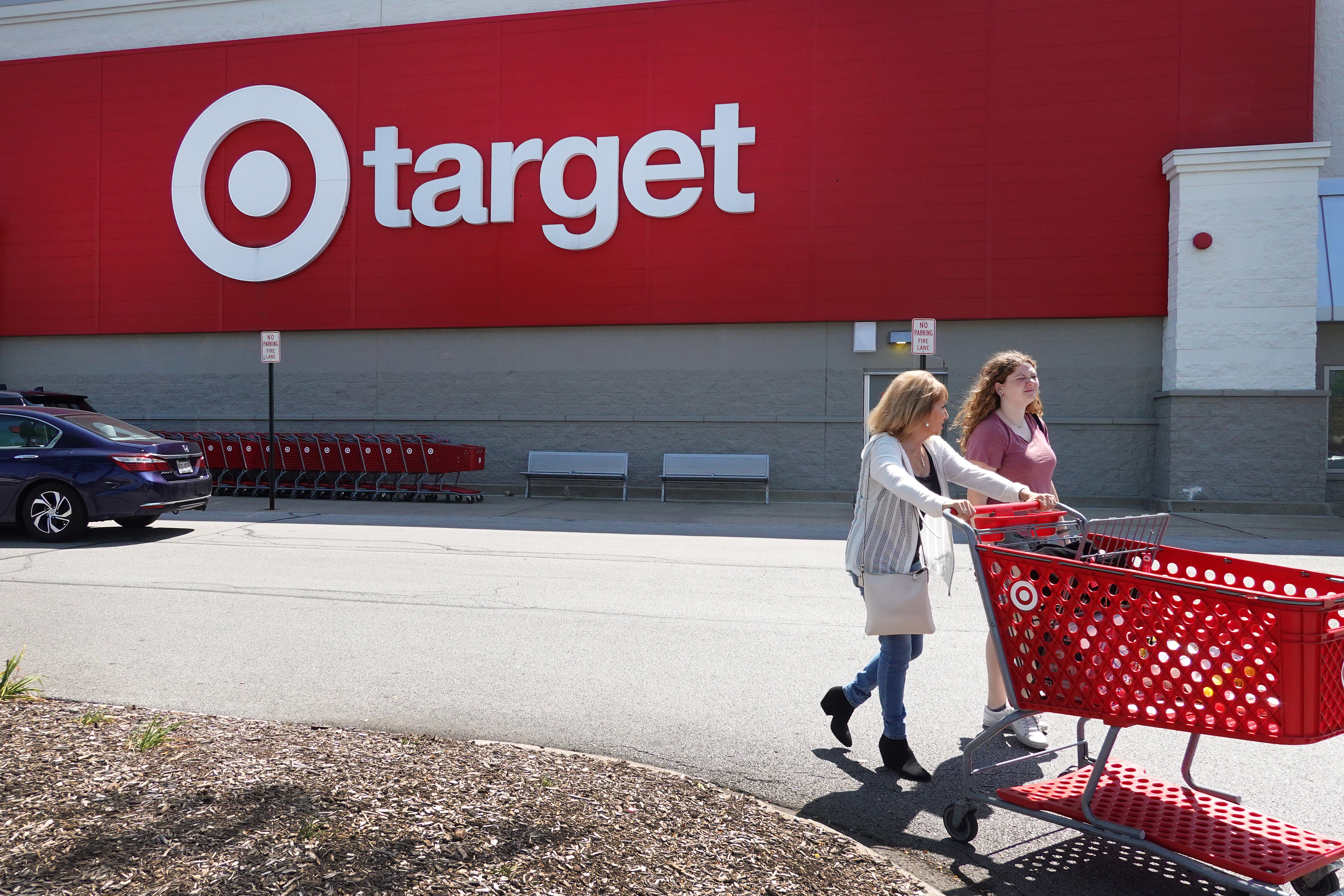 <p>Target plans to slash 1,000 jobs and 800 vacancies as the retailer’s incoming chief executive warned: ‘It will be difficult’</p>