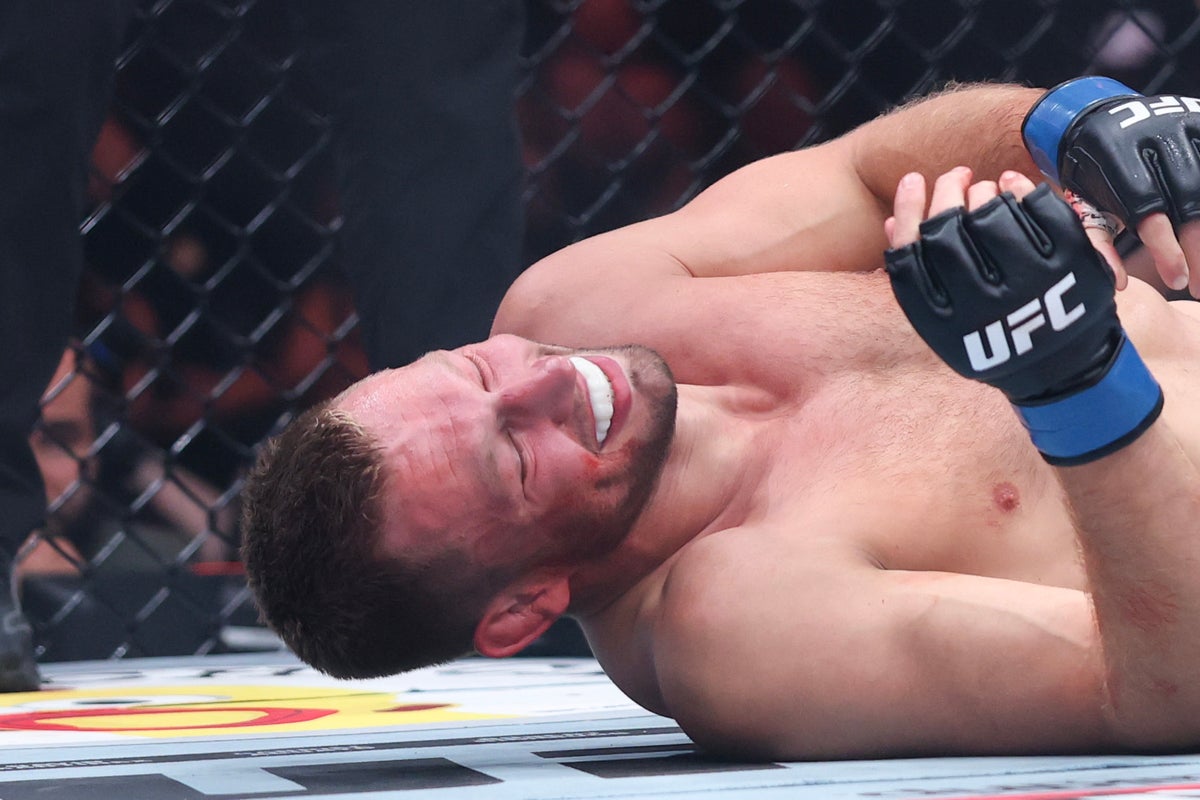 UFC’s Reinier de Ridder breaks silence after ‘quitter’ accusations in unusual Brendan Allen defeat UFC’s Reinier de Ridder breaks silence after ‘quitter’ accusations in unusual Brendan Allen defeat