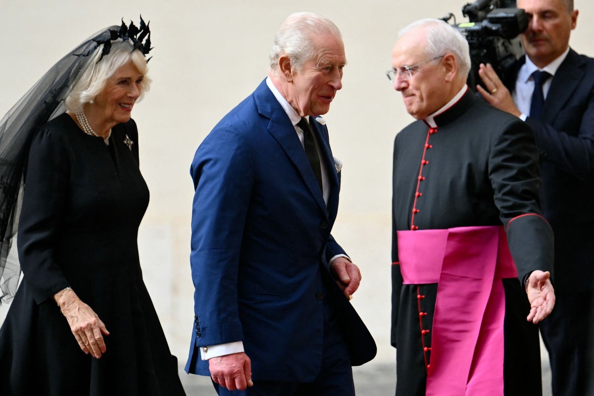 https://static.independent.co.uk/2025/10/23/9/11/VATICAN-BRITAIN-ROYALS-f3ifhqcd.jpeg?trim=0,0,0,0&width=1200&height=800&crop=1200:800
