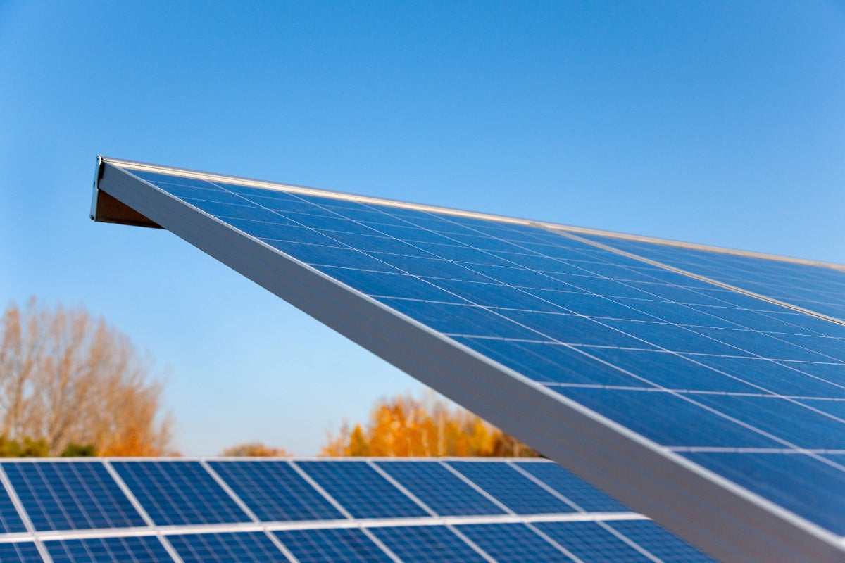 Great British Energy Funds Solar Panels for 260 NHS Sites to Cut £65m Energy Costs