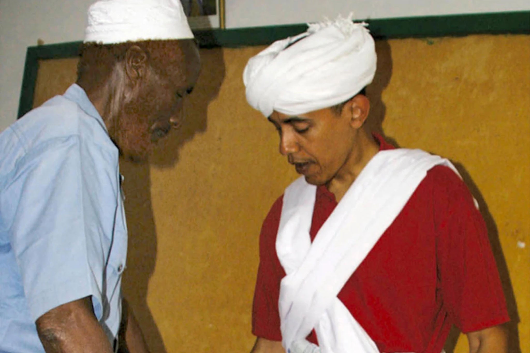 A Casa Branca adicionou esta foto do ex-presidente Barack Obama à linha do tempo de seu site oficial