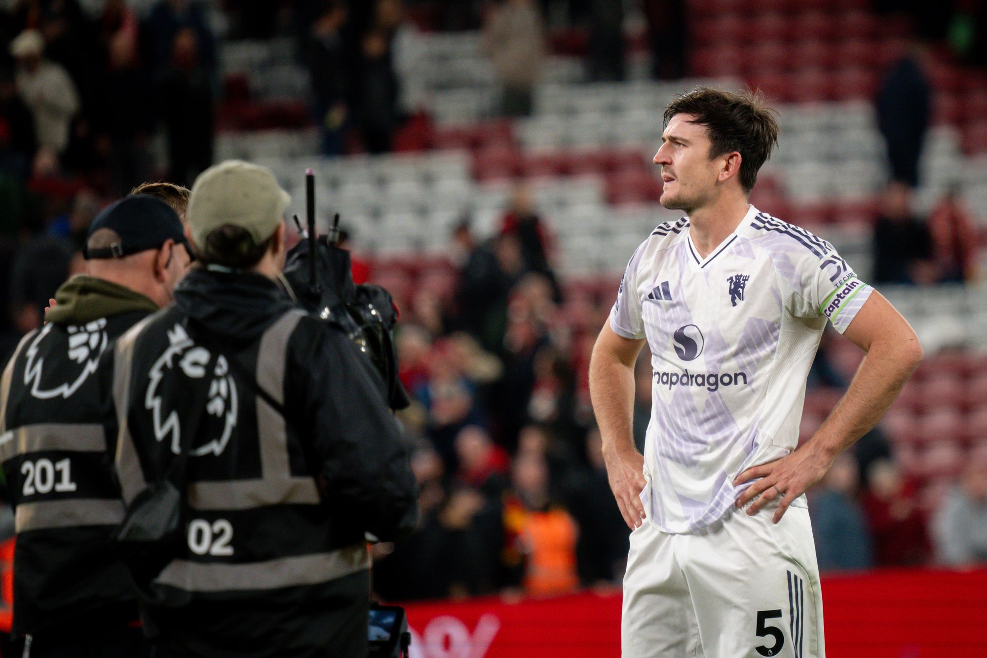 Harry Maguire está em dúvida para o confronto com Brighton após seu heroísmo em Anfield