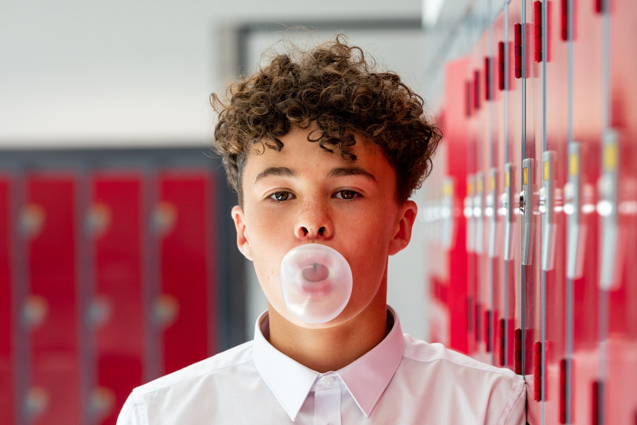Contrary to the popular saying that gum does not stay in the stomach for years