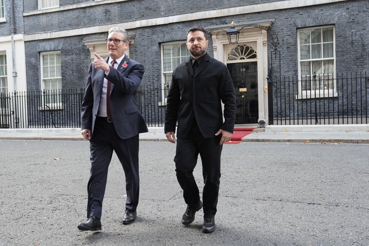 Starmer Welcomes Zelensky to Downing Street Ahead Coalition Talks on Ukraine Support