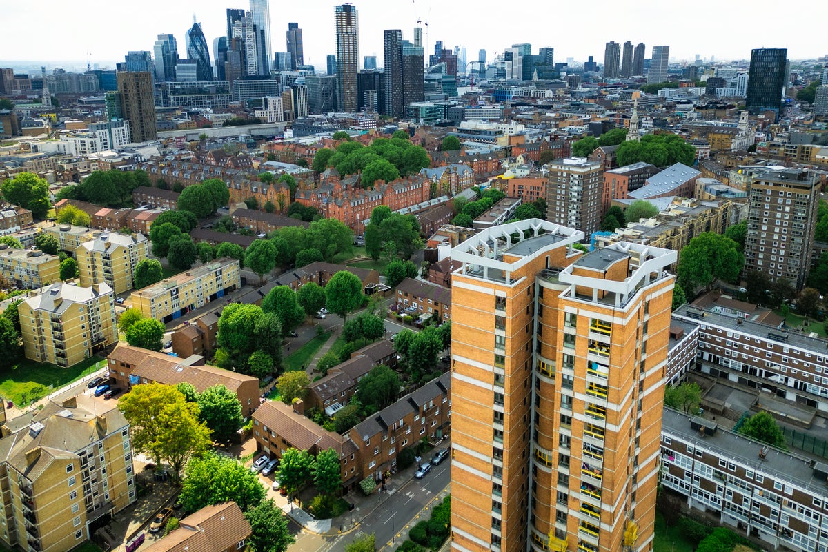 Rent crisis will keep breaking new records without action, Labour warned