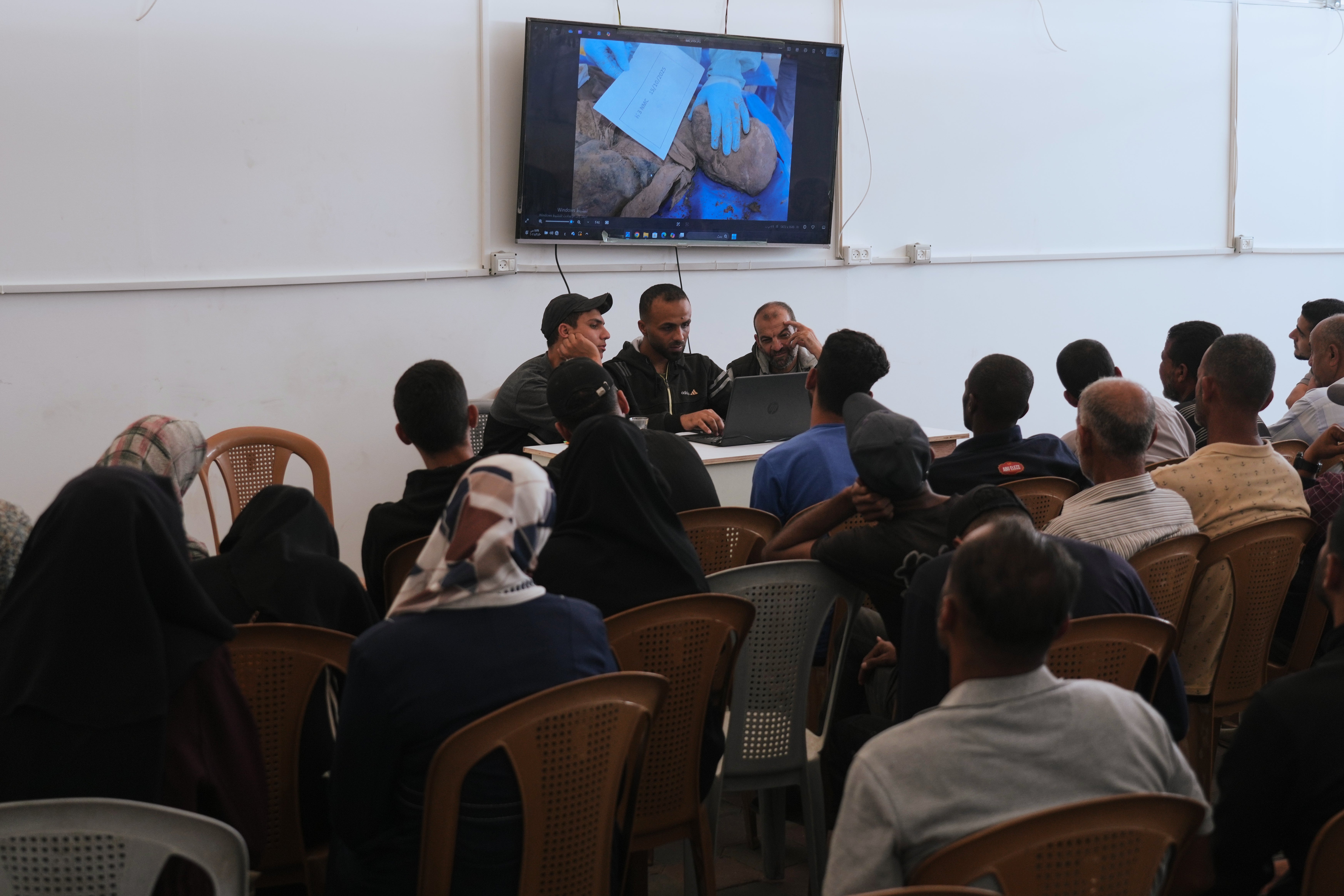 Mideast Wars Gaza Bodies