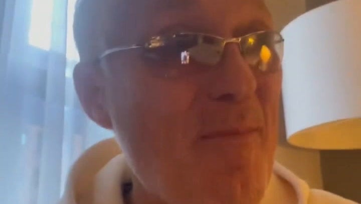 <p>Martin Kemp breaks silence on ‘terrible’ chainsaw accident.</p>