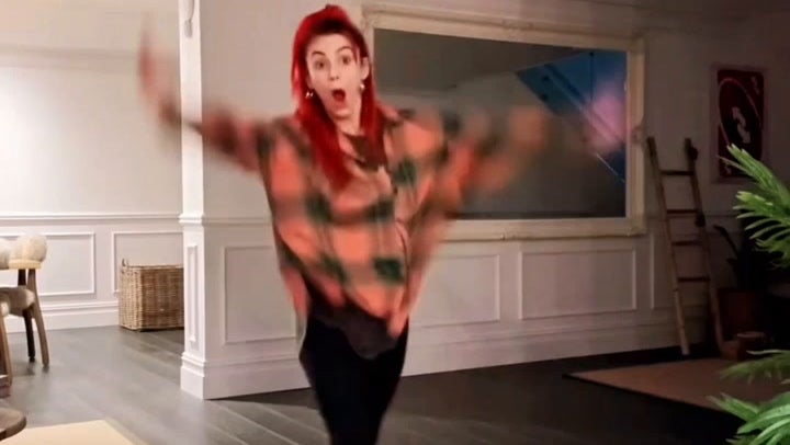 <p>Pregnant Dianne Buswell hits back at trolls with defiant dance routine.</p>