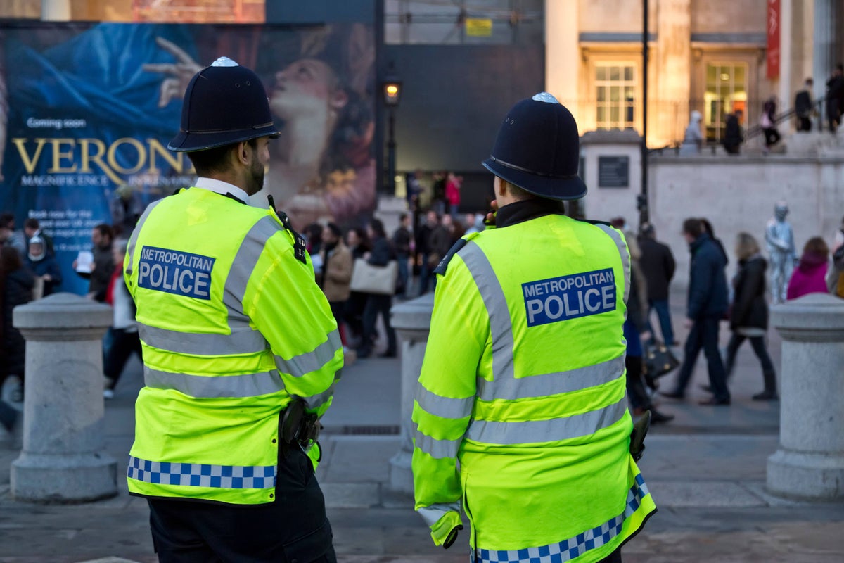 Met Police officers forced to reveal links to secret society