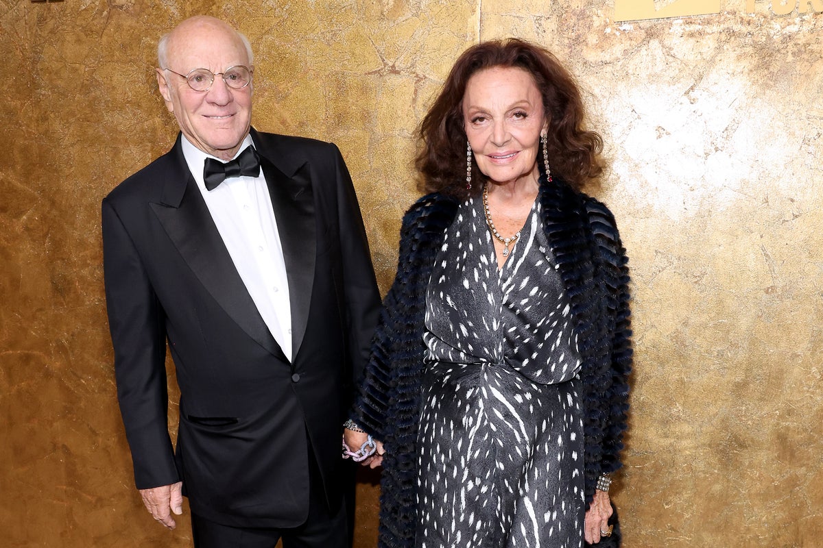 Diane von Fürstenberg celebrates 50 years of ‘unconventional love’ with Fox billionaire Barry Diller after his coming out Diane von Fürstenberg celebrates 50 years of ‘unconventional love’ with Fox billionaire Barry Diller after his coming out