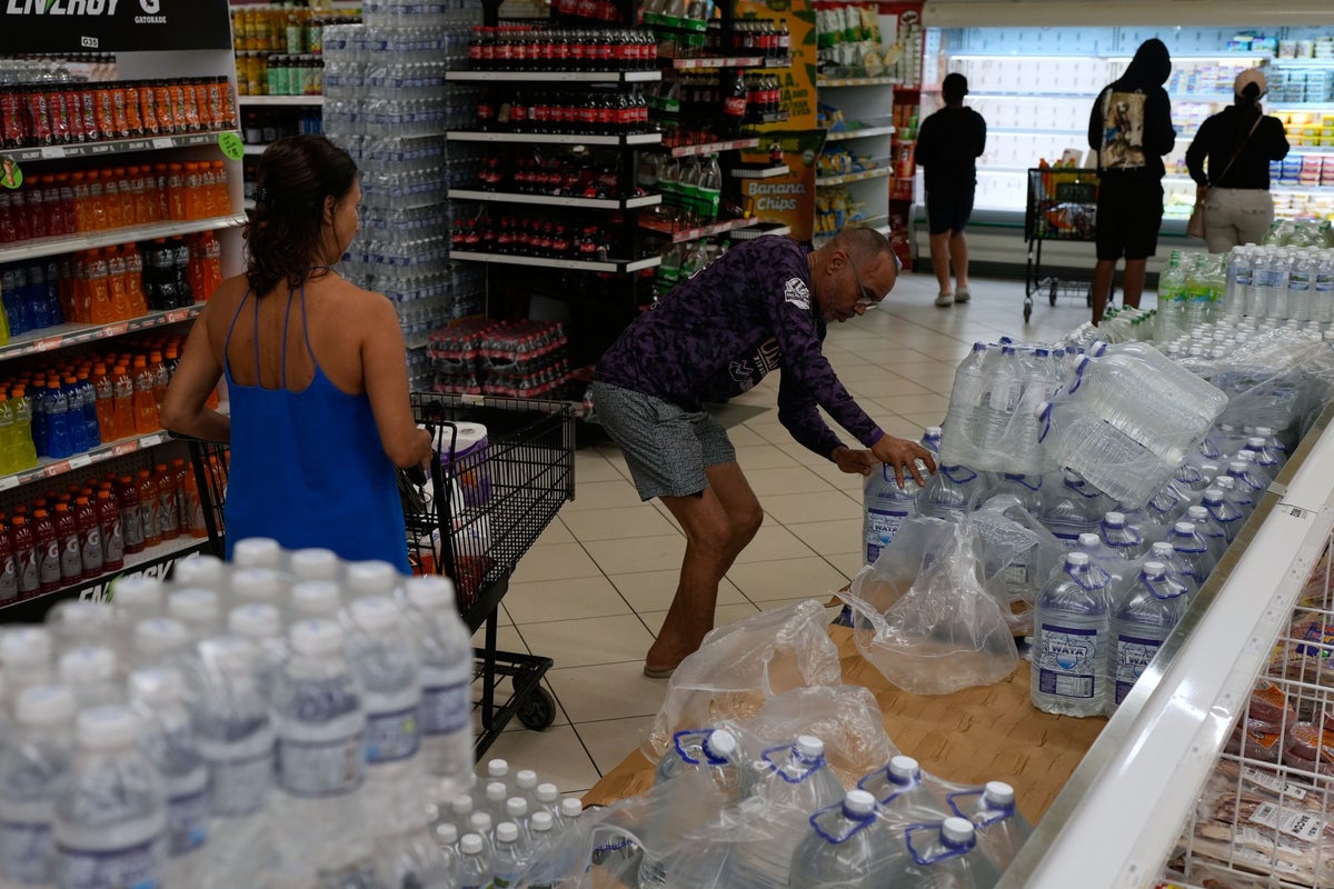 Hurricane Melissa: The 1-gallon rule and five other crucial steps to take before a storm hits