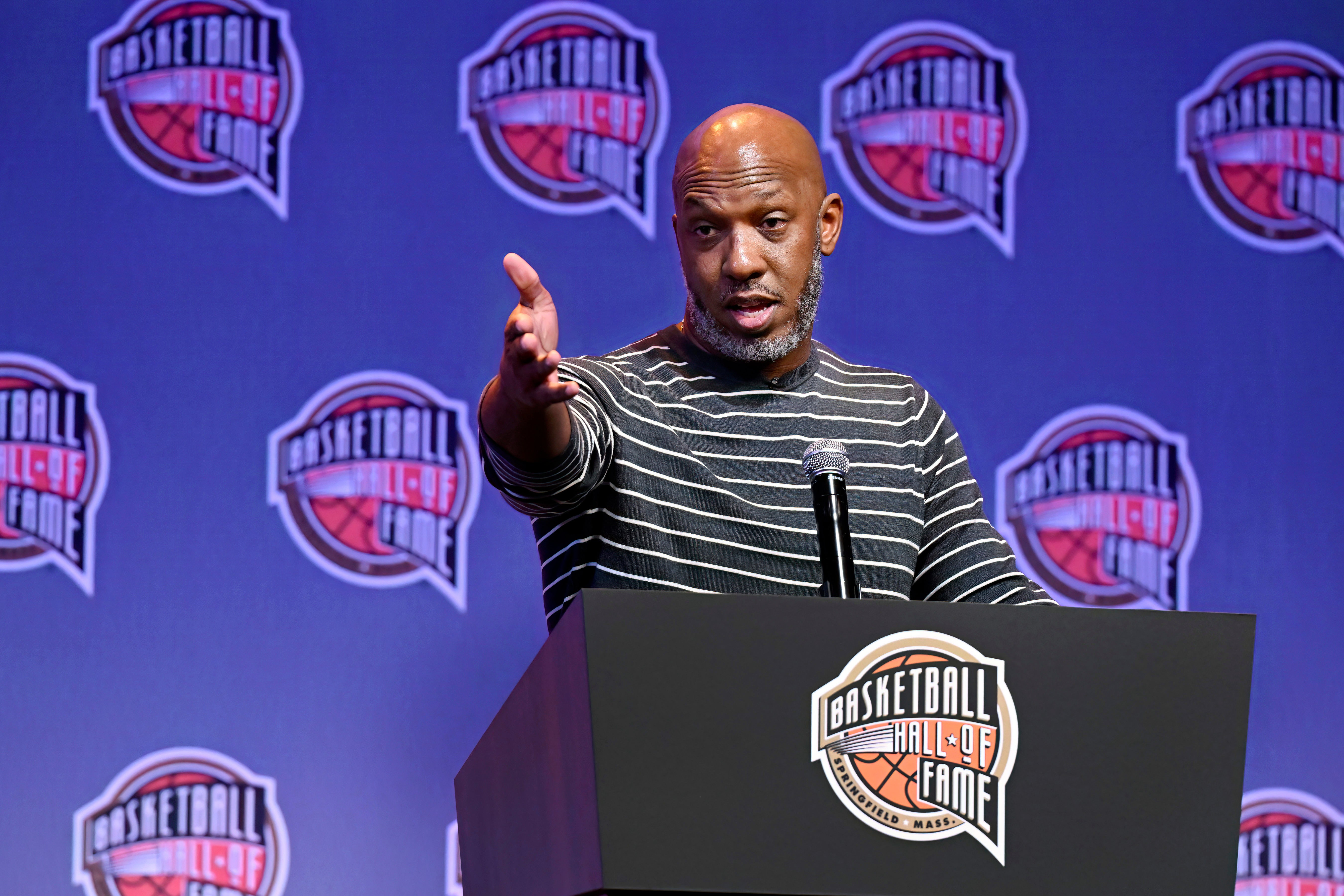 Gambling probe tests the resilience that helped Chauncey Billups