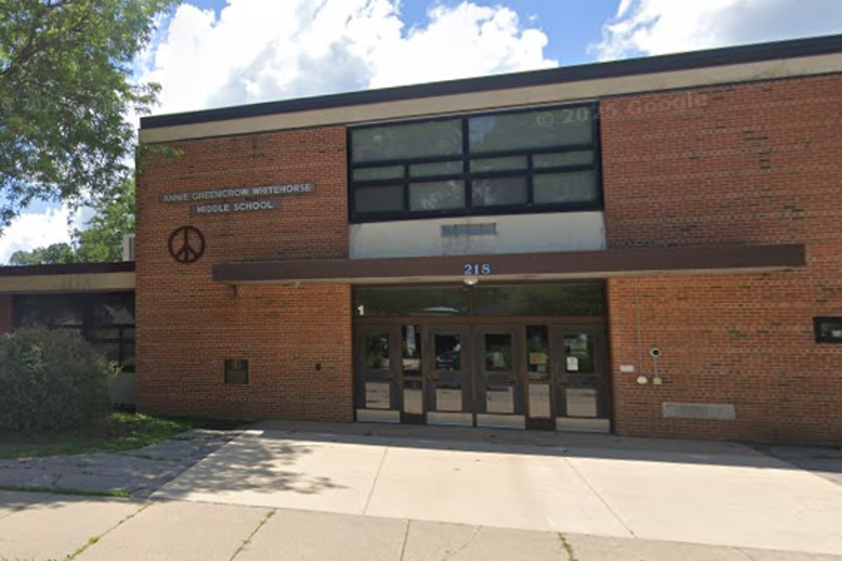 Police launch investigation into Wisconsin Middle school after mom’s viral post alleges physical and sexual abuse Police launch investigation into Wisconsin Middle school after mom’s viral post alleges physical and sexual abuse