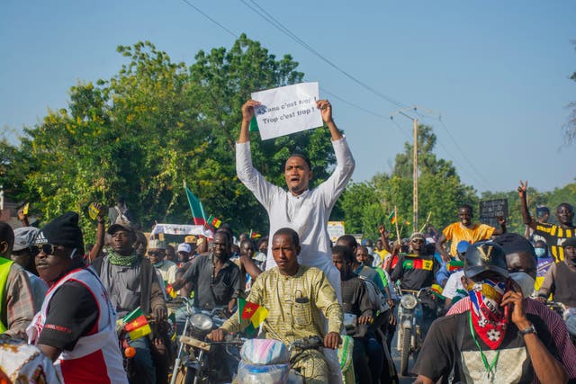 <p>Supporters of opposition presidential candidate Issa Tchiroma, protest on the streets of Garoua, Cameroon, Sunday, Oct. 26, 2025</p>