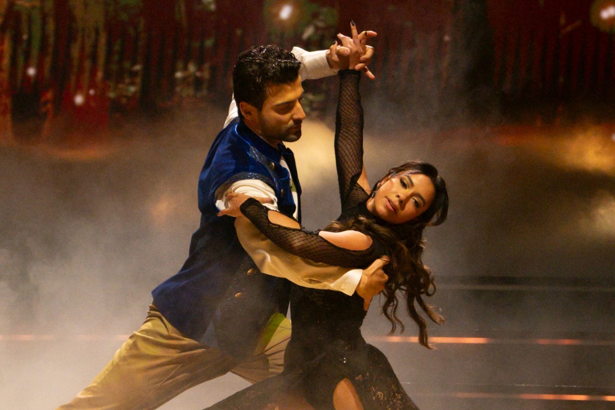 Taylor Swift’s backup dancer Jan Ravnik has ‘zero technique’ and ‘no business’ being DWTS pro, says Maks Chmerkovskiy Taylor Swift’s backup dancer Jan Ravnik has ‘zero technique’ and ‘no business’ being DWTS pro, says Maks Chmerkovskiy