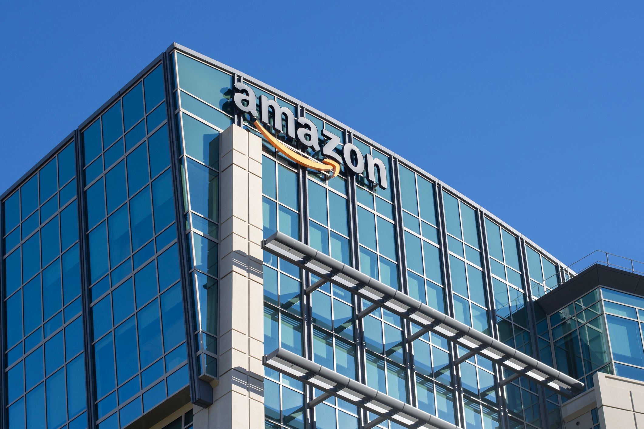 Amazon ‘plans thousands more corporate job cuts’