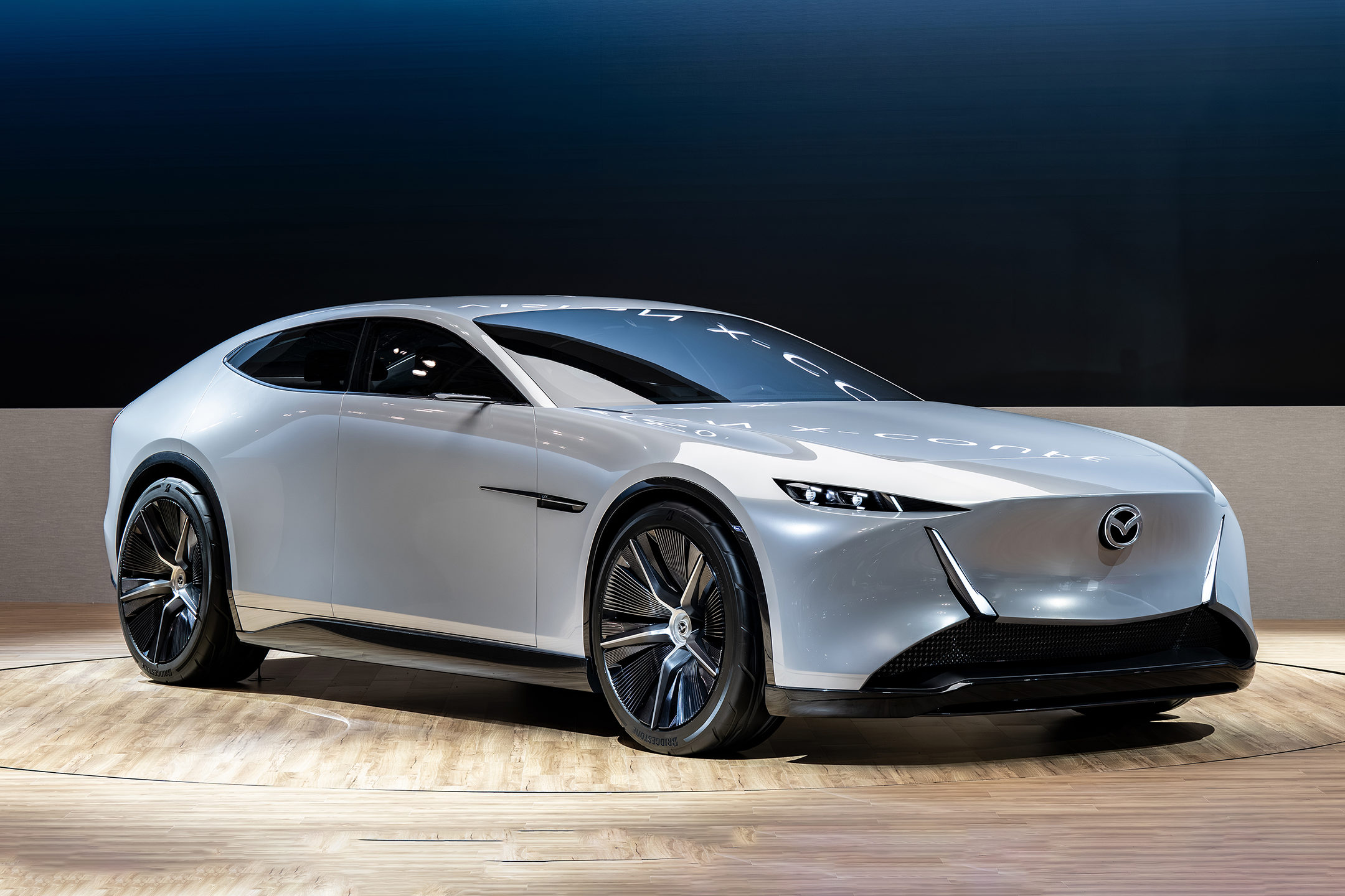<p>The Mazda Vision X-Coupe uses carbon capture technology to reduce the amount of CO2 in the atmosphere</p>