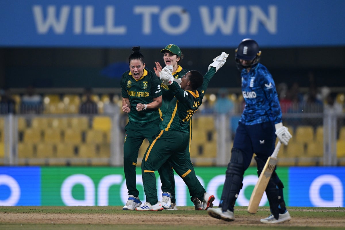 England knocked out of World Cup as supreme South Africa power into final England knocked out of World Cup as supreme South Africa power into final