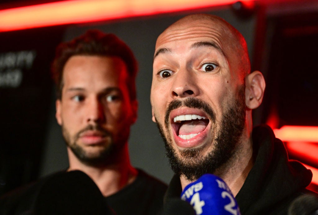 Ендру Тејт ће дебитовати у боксу за Мисфитс у децембру