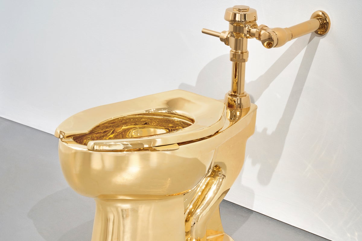 Solid gold toilet worth $10 million set to go under the hammer – UK Times