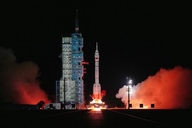CHINA-MISIÓN ESPACIAL