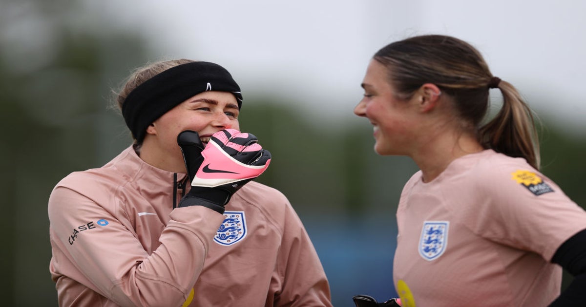 Chelsea boss hits out at Mary Earps's unacceptable comments on Hannah  Hampton | The Independent