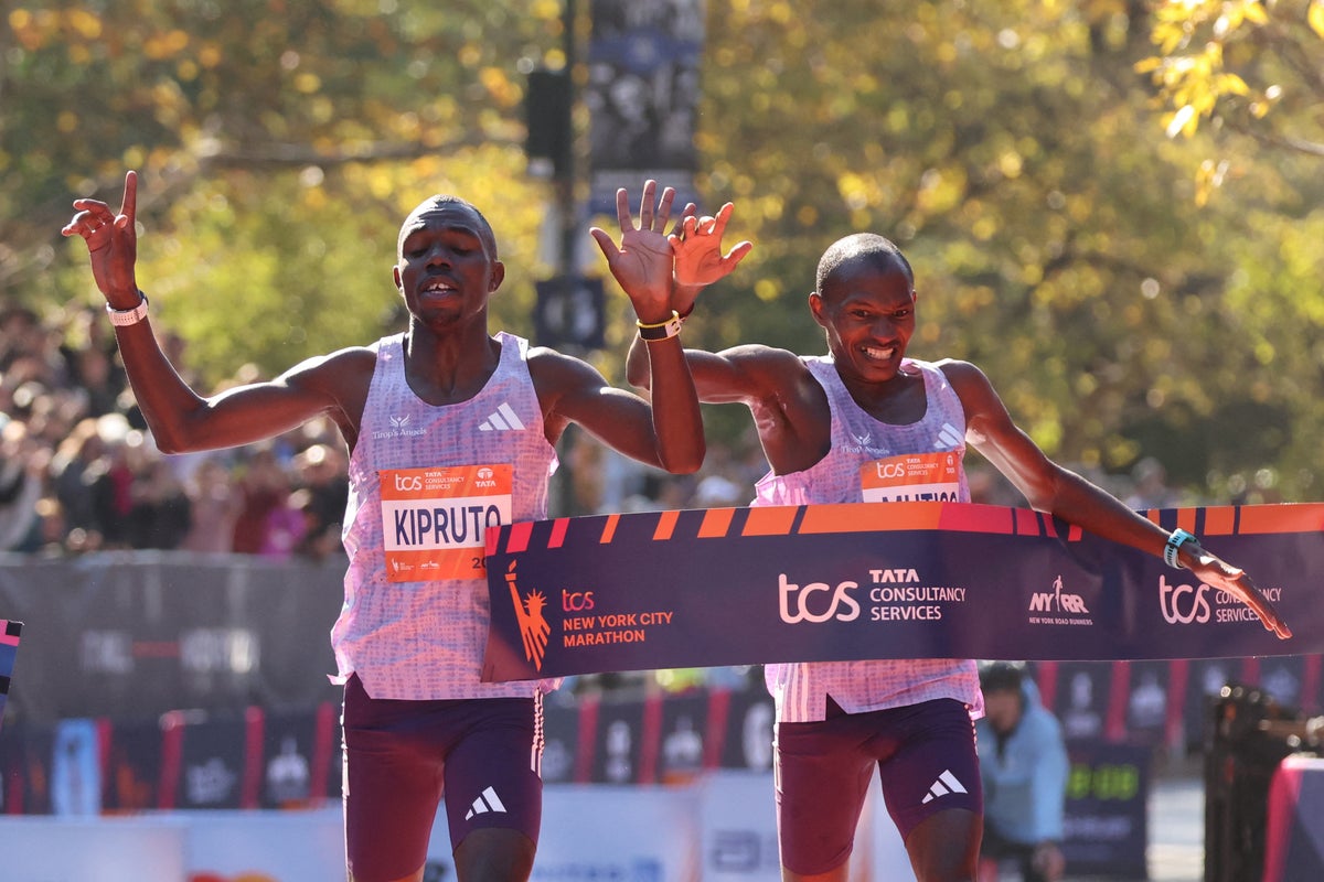 New York City Marathon results: Photo finish, course record and Kipchoge 17th