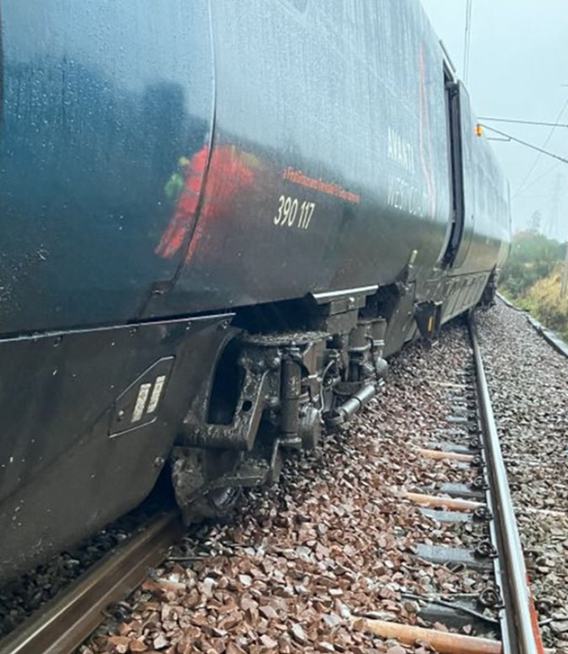 <p>The train derailed near Shap in Cumbria</p>