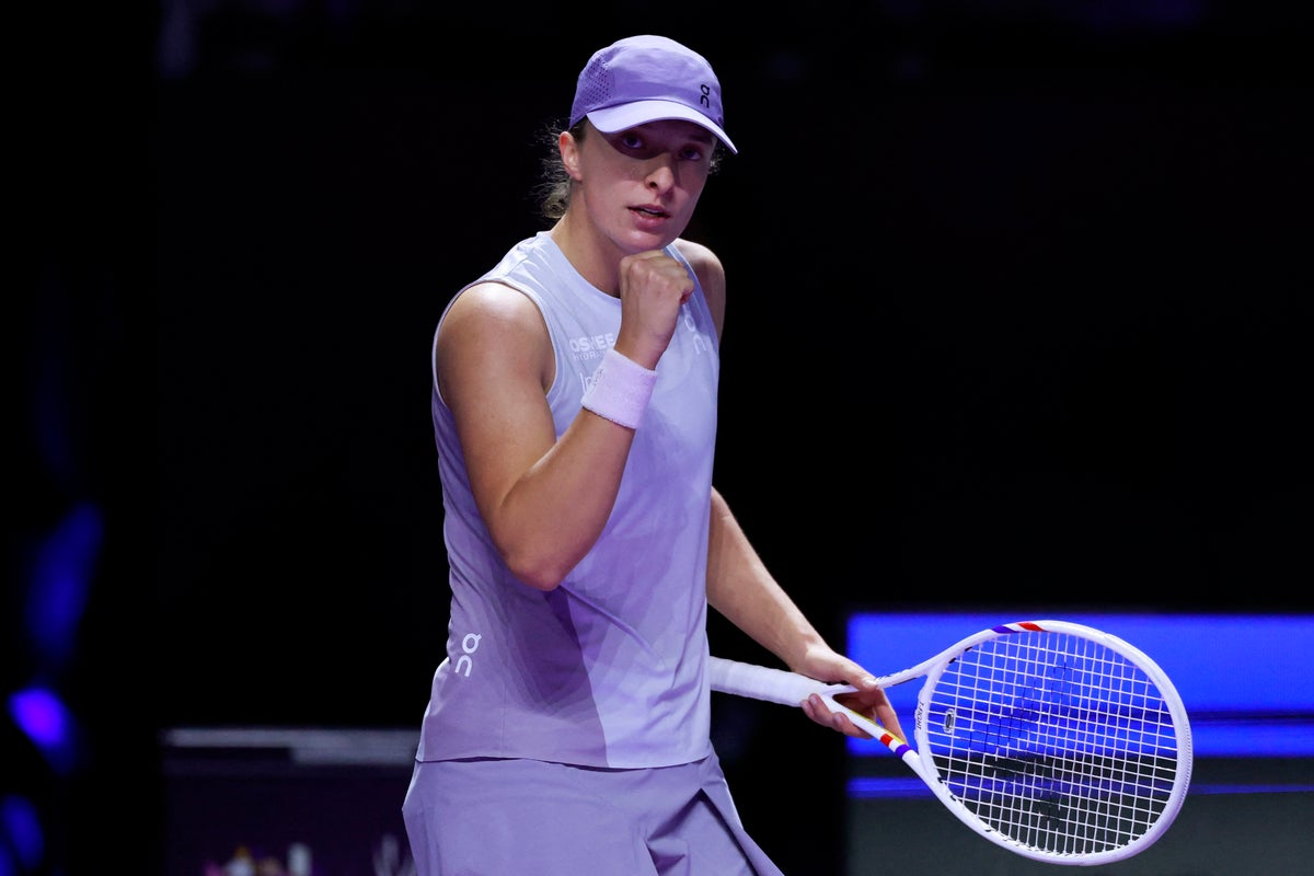 Swiatek Faces Rybakina as Anisimova Keys Fight Elimination at WTA Finals Riyadh