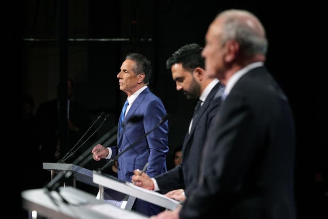 <p>NEW YORK, NEW YORK - OCTOBER 22: (L-R) Independent candidate former New York Gov. Andrew Cuomo, Democratic candidate Assemblyman Zohran Mamdani and Republican candidate Curtis Sliwa, participate in a second New York City mayoral debate at LaGuardia Performing Arts Center at LaGuardia Community College in Long Island City, Queens, on October 22, 2025 in New York City. With less than two weeks left until New Yorkers go to the polls, mayoral candidates are set to make their closing arguments in a final debate </p>
