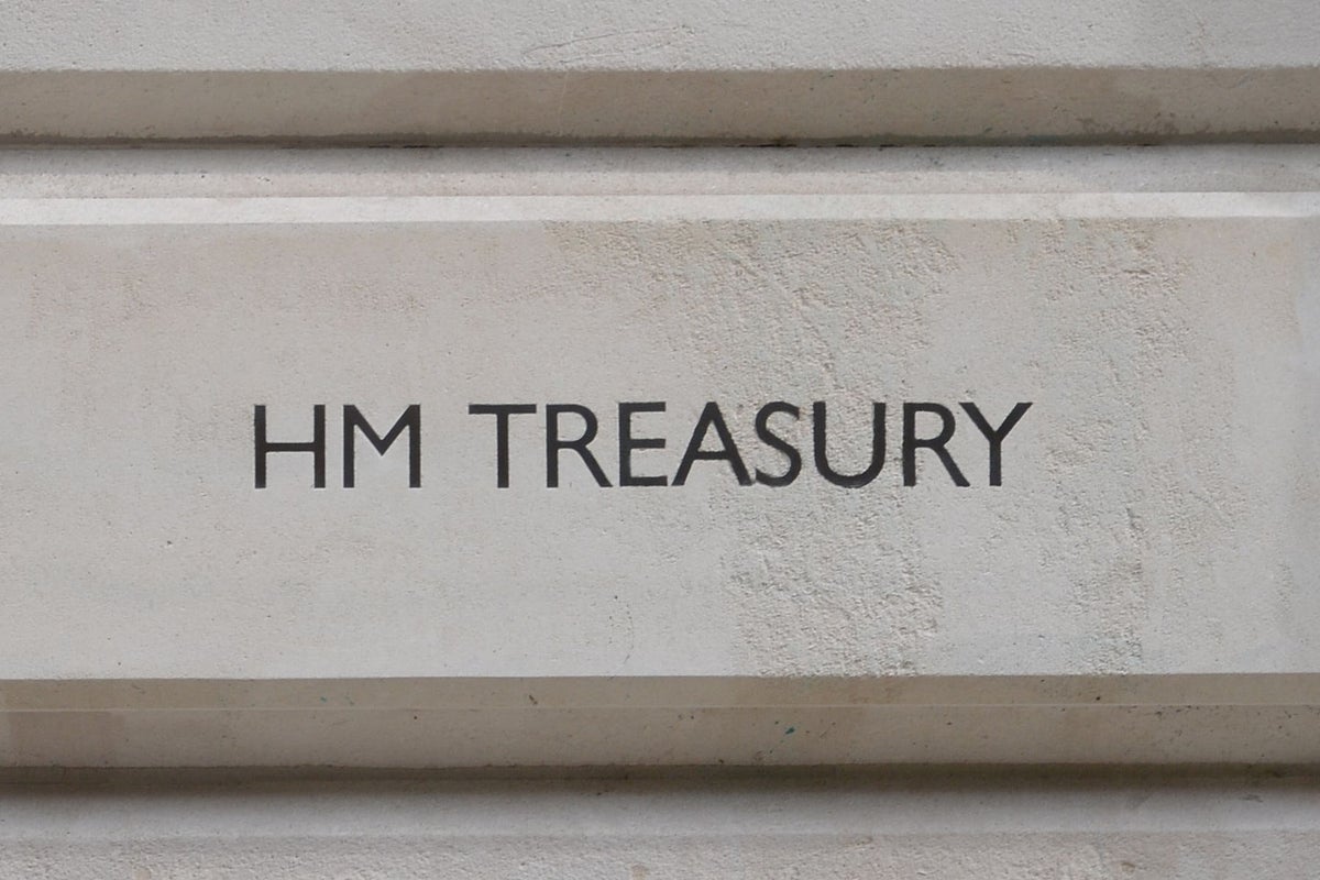 UK government bonds rally but pound falls further after Reeves speech