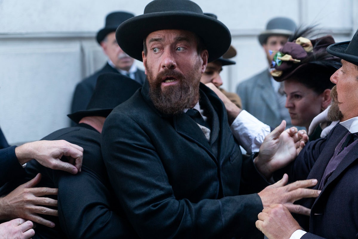 <p>Riveting: Matthew Macfadyen as Charles Guiteau, the man who assassinated US president James A Garfield</p>