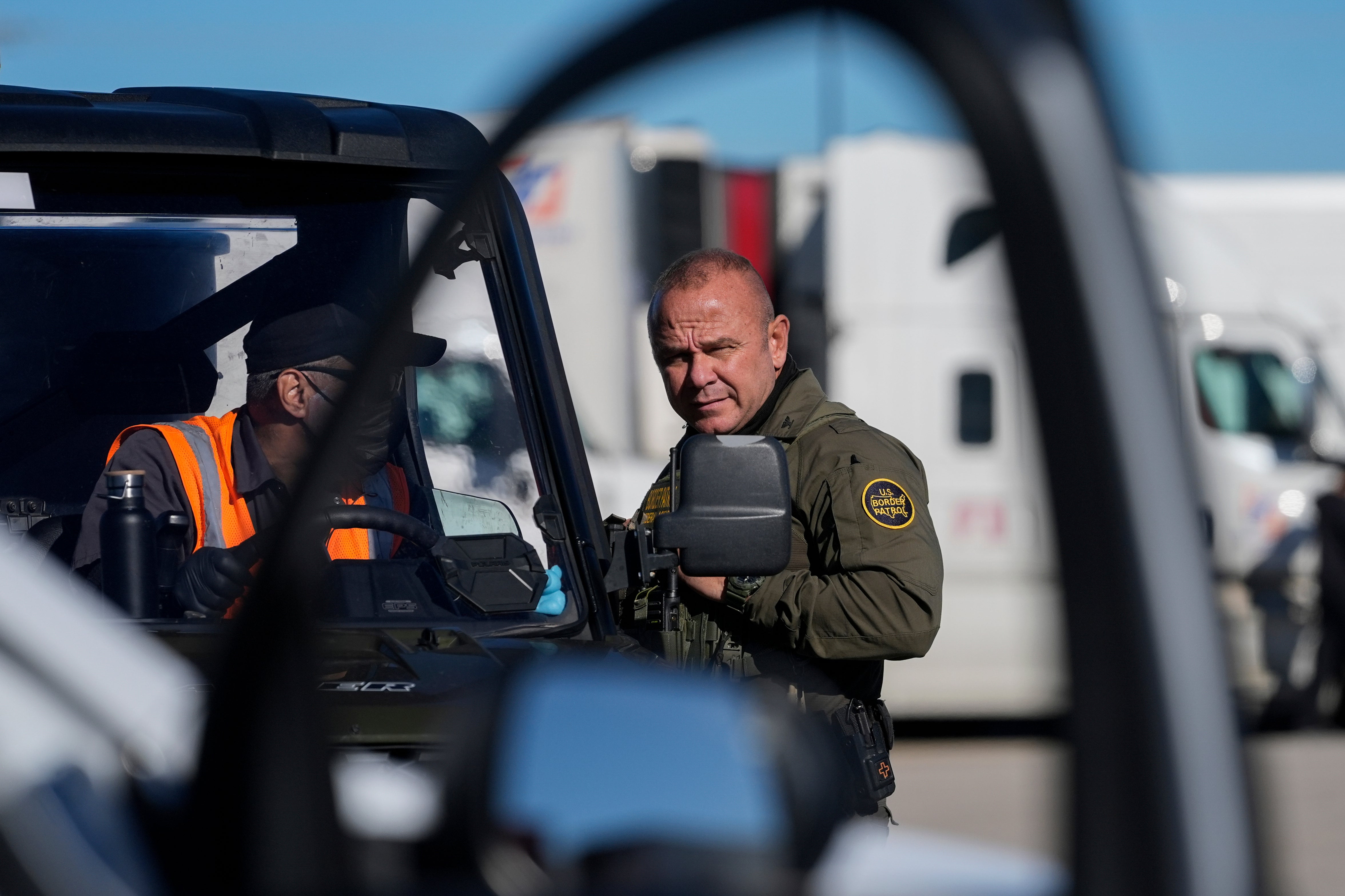 APTOPIX Customs and Border Protection Chicago