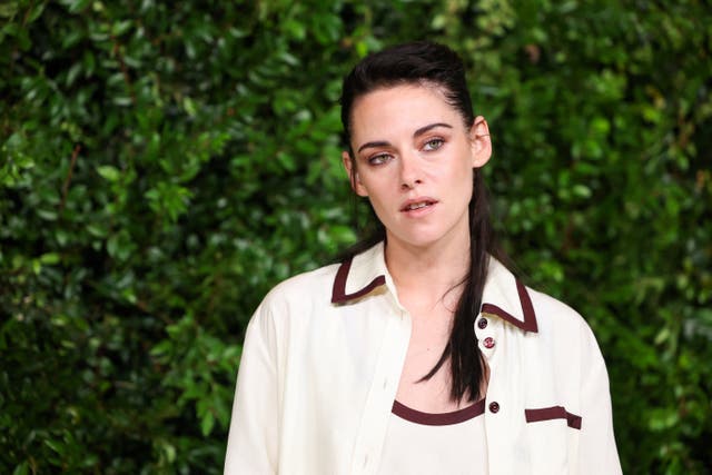 <p>Kristen Stewart attends the Academy Women's Luncheon in Los Angeles</p>