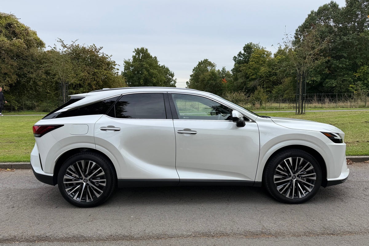 Lexus Sw Lexus RX review: A full-sized SUV that’s big enough to live in, but is ...