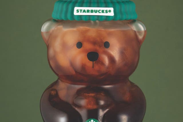 <p>Starbucks launches Bearista cup for the holidays</p>