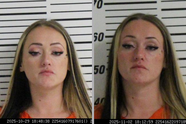 Iowa woman arrested on burglary charge after being found stuck between ...