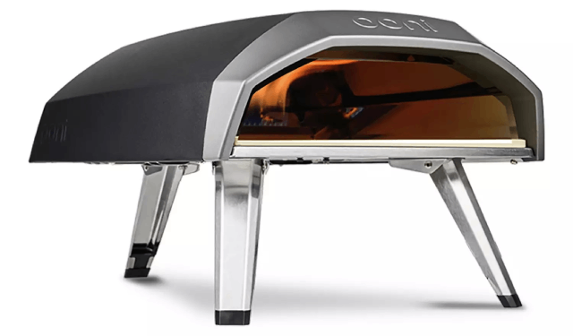 Ooni pizza oven