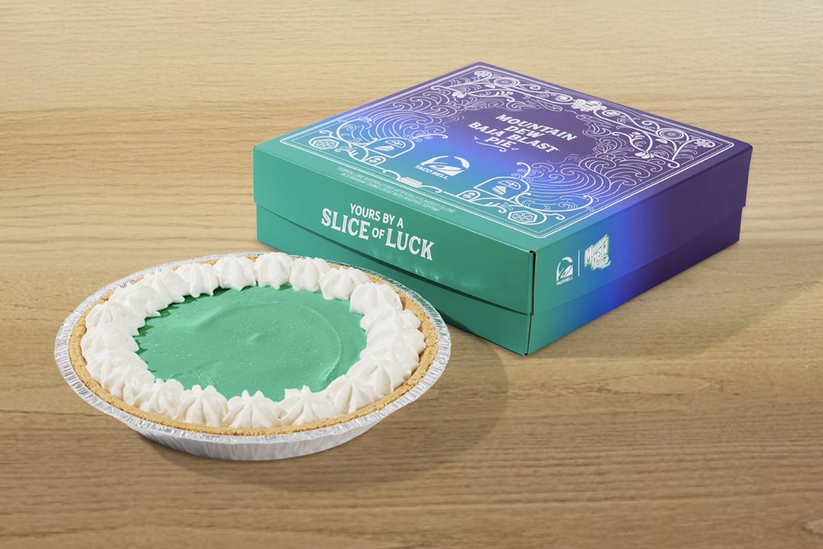 Taco Bell fans react to chain’s wild new Baja Blast-flavored menu item: ‘Shrek turned into a pie’ Taco Bell fans react to chain’s wild new Baja Blast-flavored menu item: ‘Shrek turned into a pie’