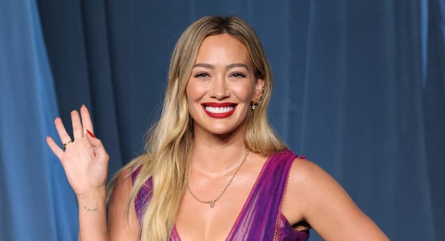 <p>Hilary Duff has released her new song, 'Mature' </p>