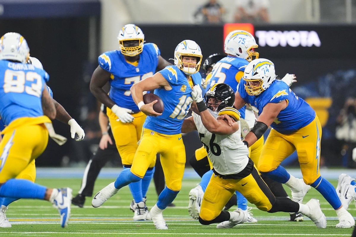Justin Herbert leads Los Angeles Chargers past Pittsburgh Steelers Justin Herbert leads Los Angeles Chargers past Pittsburgh Steelers