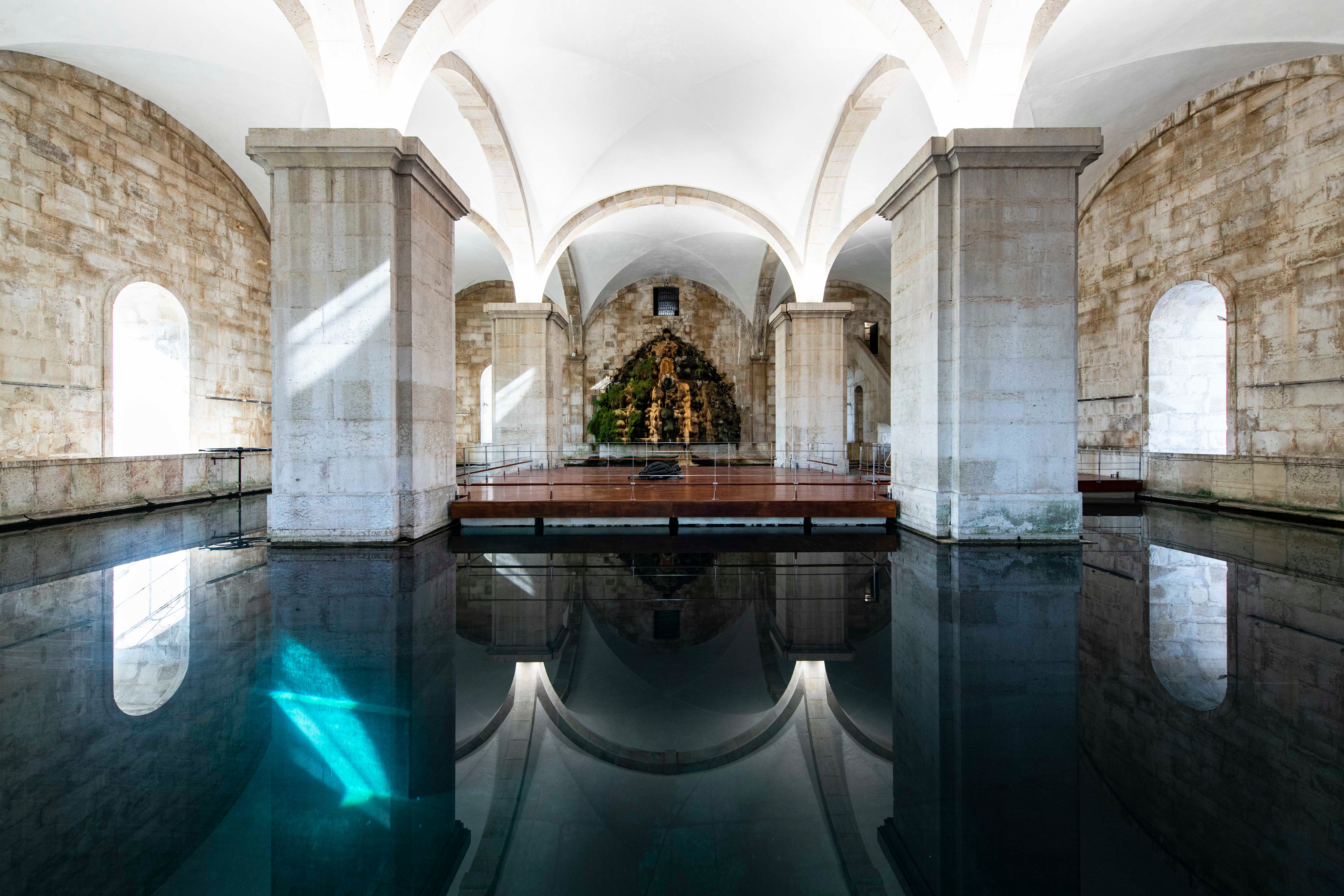 Museu ds Água in the Amoreiras district is housed in a beautiful underground building