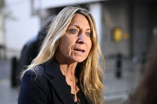 Trump-BBC live: President threatens to sue corporation for bn over Panorama edit   www.independent.co.uk