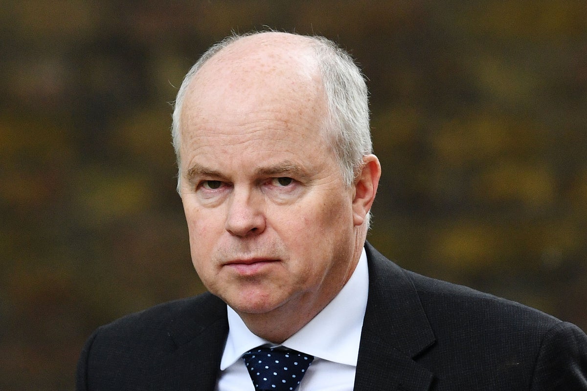 Who is Robbie Gibb, the man at the heart of the BBC scandal with links to Boris Johnson? – UK Times