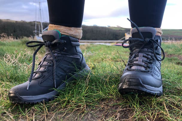 best women's walking boots indybest review Berghaus women's expeditor ridge 2.0