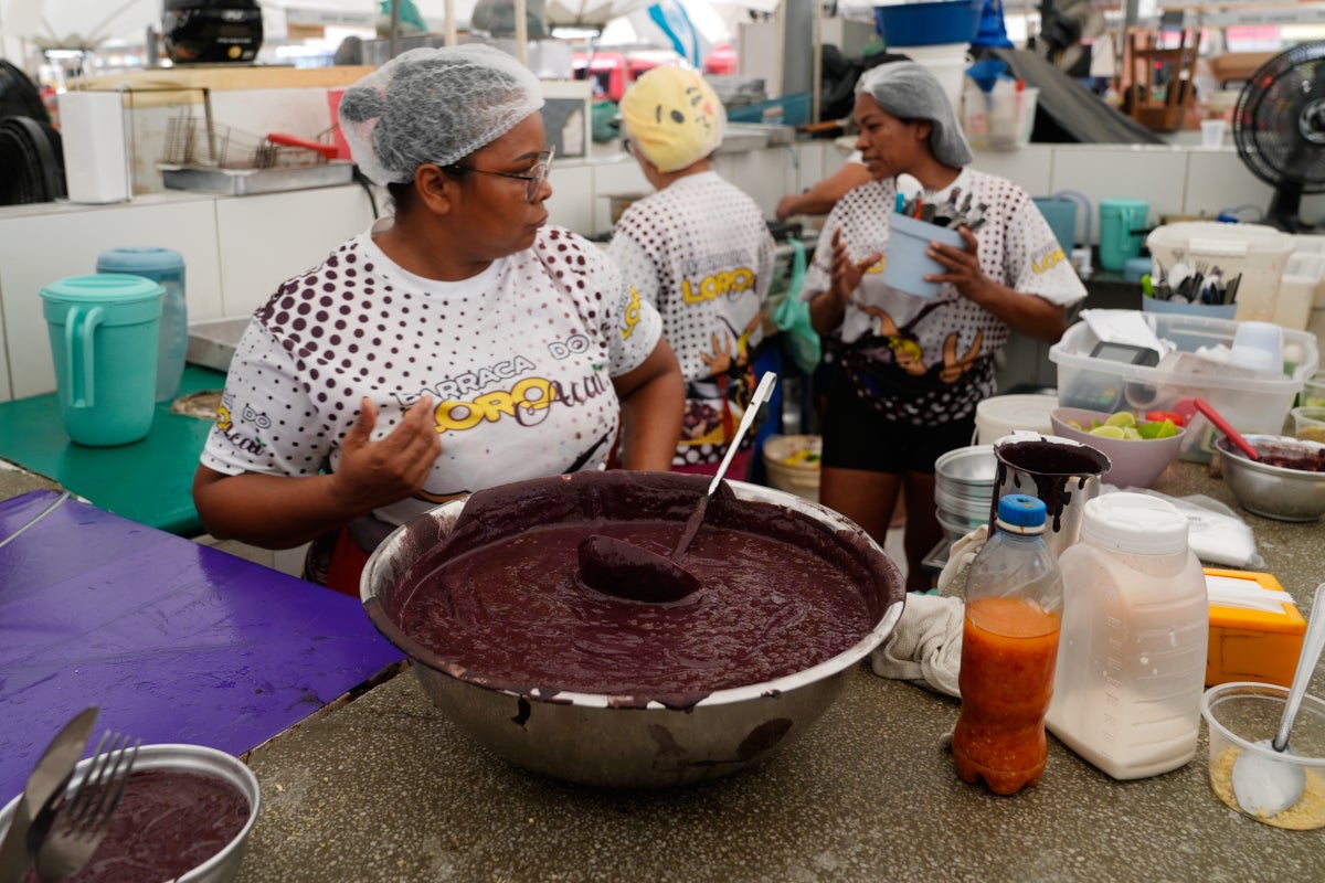 Traditional acai berry dishes surprise visitors to Brazil climate summit, no sugar added