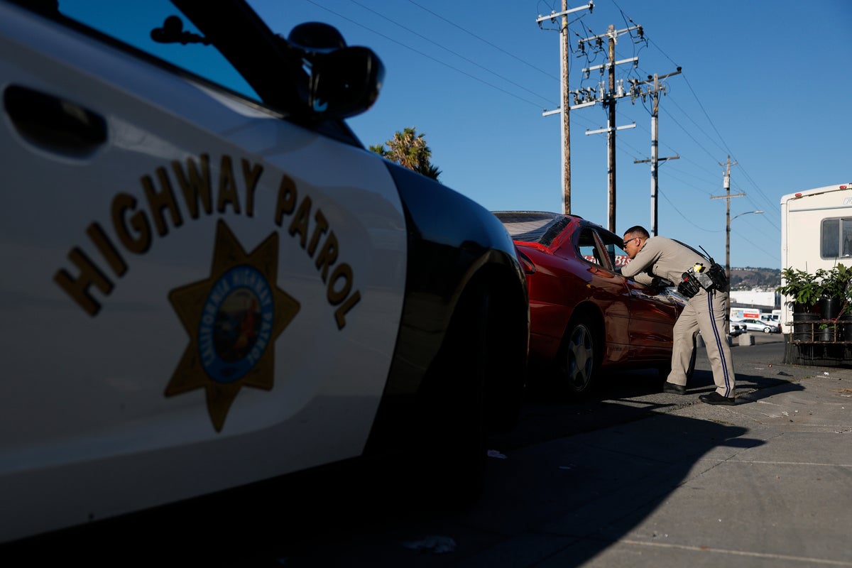 Woman leads police on 170-mile pursuit through California before escaping into Mexico Woman leads police on 170-mile pursuit through California before escaping into Mexico