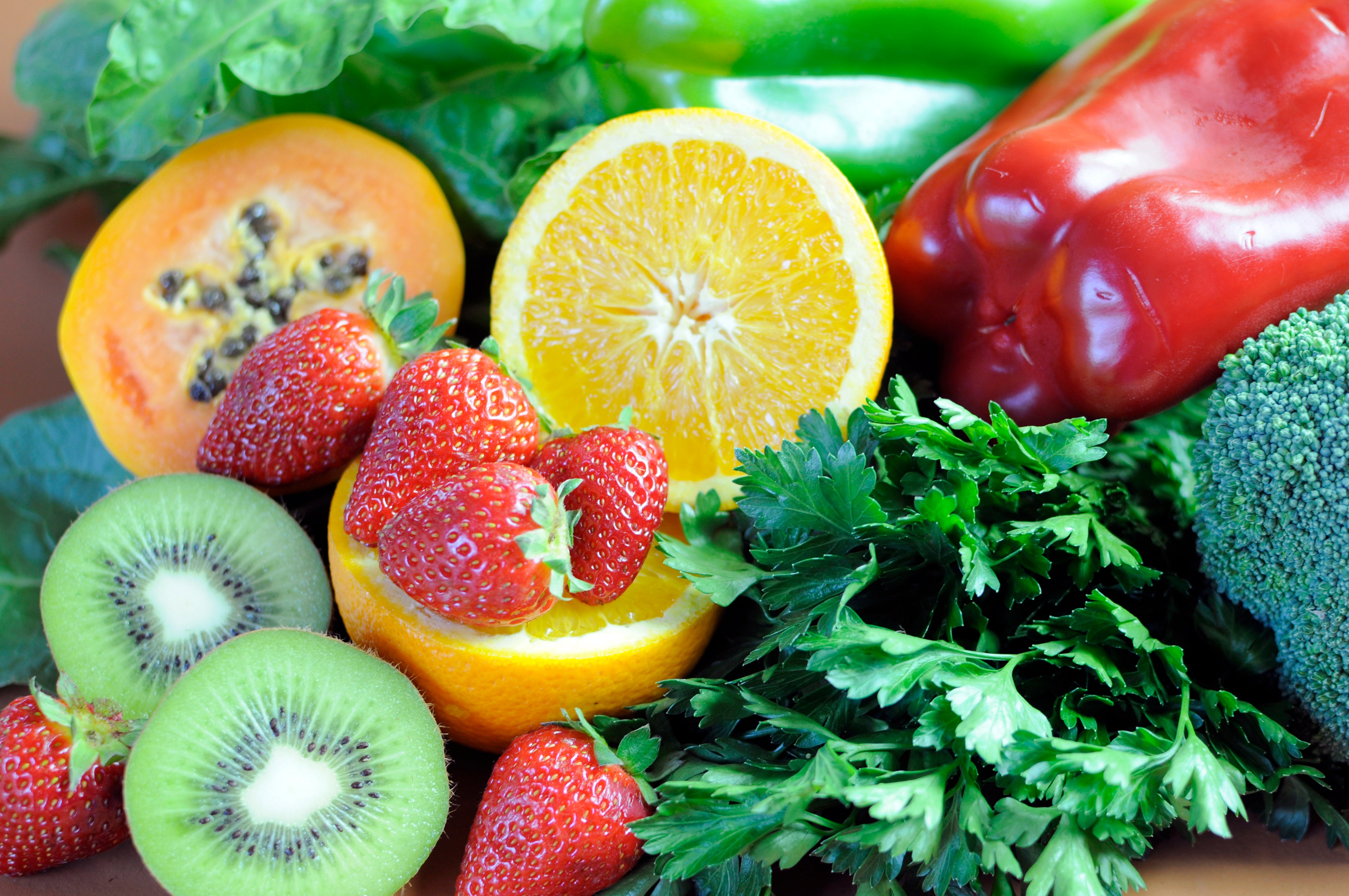 Eating fresh fruit and vegetables such as kiwis, peppers, and broccoli can boost immune and gut health