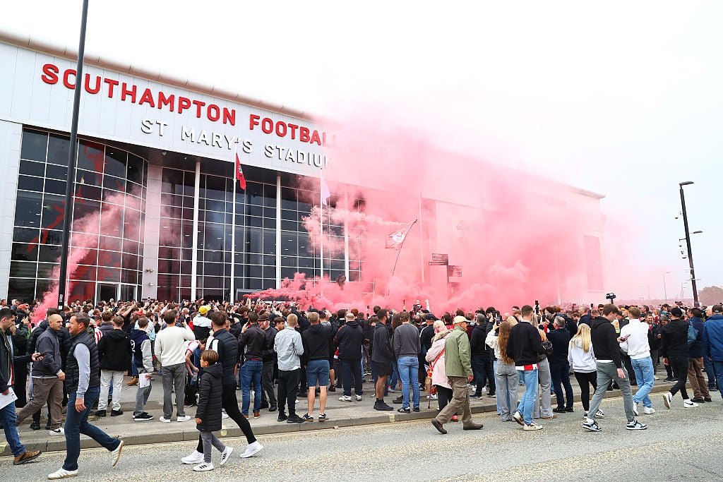 <p>Southampton faced Portsmouth at St Mary’s for the first time in 13 years</p>