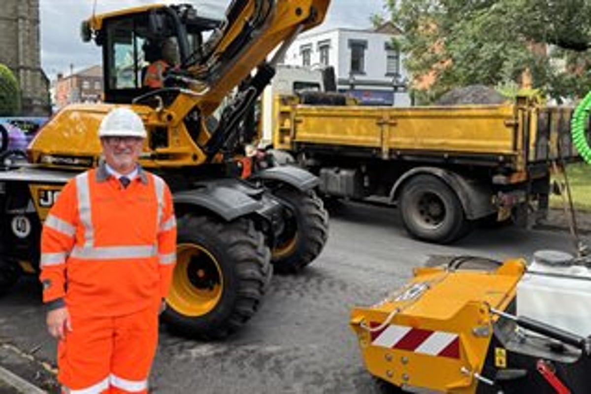 Reform council leader defends councillor who called police British hating scum'